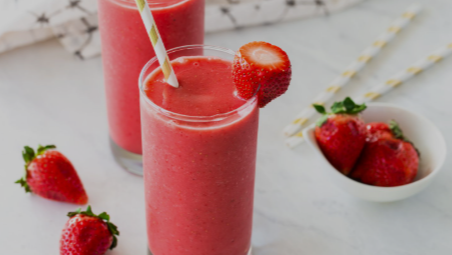 Low-Fat Strawberry Smoothie Recipe for a Healthy Boost Low-Fat Strawberry Smoothie