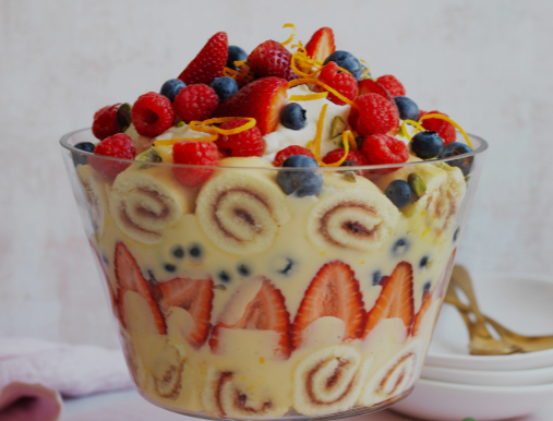 Classic Trifle Recipe: Easy, Fruity, and Creamy Dessert Classic Trifle Recipe