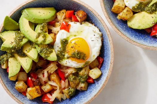 Avocado Recipes: Healthy Breakfast Bowl with Quinoa and Eggs Avocado Recipes