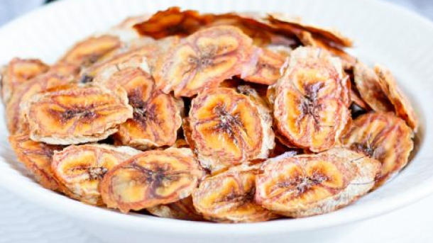 Baked Banana Chips