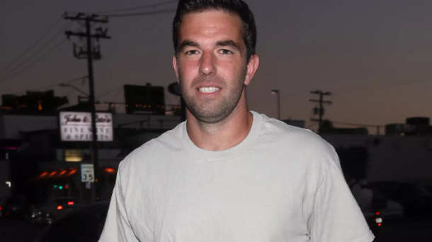 Fyre Festival 2 Postponed