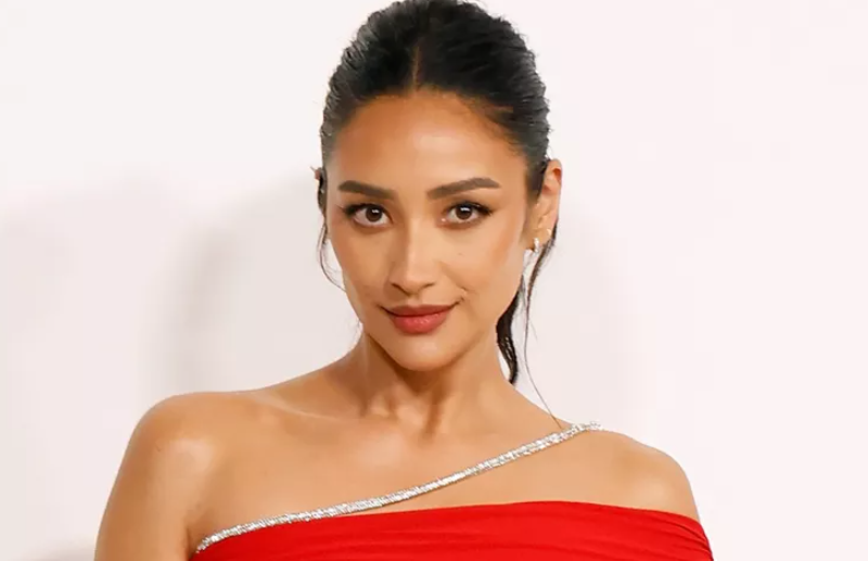 OGX Bond Protein Repair Shampoo: Shay Mitchell's Secret OGX Bond Protein Repair Shampoo