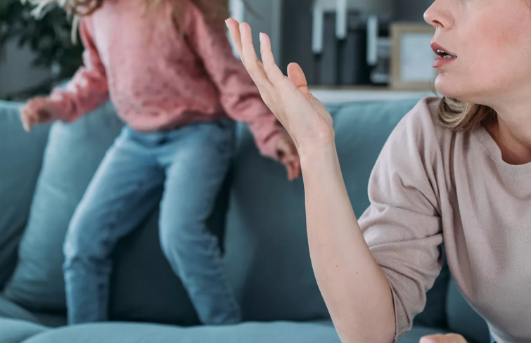 Children's iPad Usage: Regrets and Parental Struggles Children’s iPad Usage