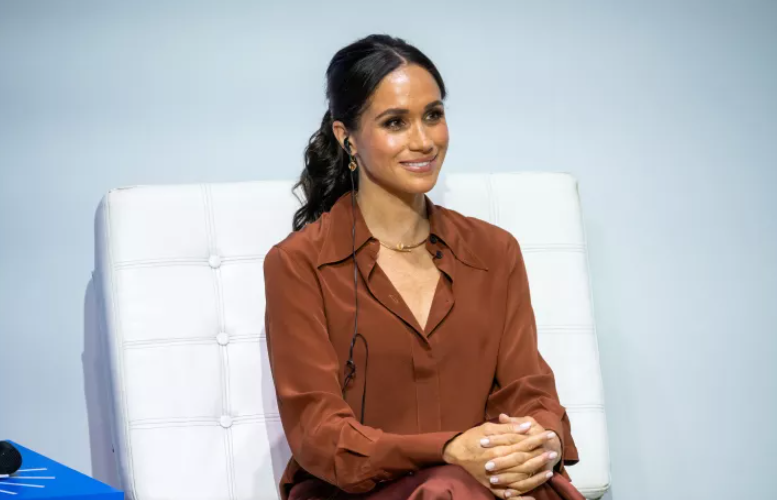 Meghan Markle Easter 2025: A Stylish Shirtdress Surprise Meghan Markle Easter 2025