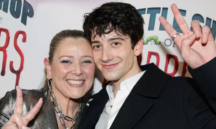 Milo Manheim Recalls Surprising Fan Moment with Mom Milo Manheim