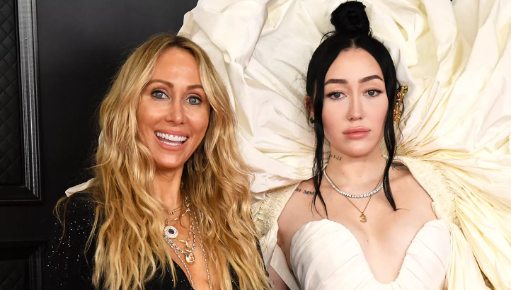 Noah Cyrus Tish Cyrus Podcast: A Heartfelt Family Reunion Noah Cyrus Tish Cyrus Podcast