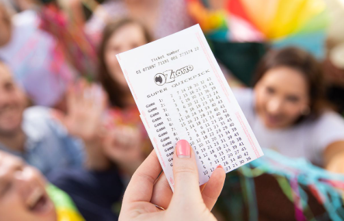 Oz Lotto Syndicate Win Queensland Makes 15 Millionaires Oz Lotto Syndicate Win Queensland