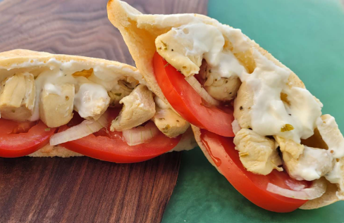 Chicken Pita Sandwich Recipe: A Fresh & Flavorful Meal Chicken Pita Sandwich Recipe