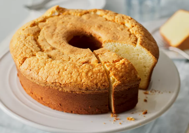 Cream Cheese Pound Cake Recipe – Moist & Delicious Cream Cheese Pound Cake Recipe