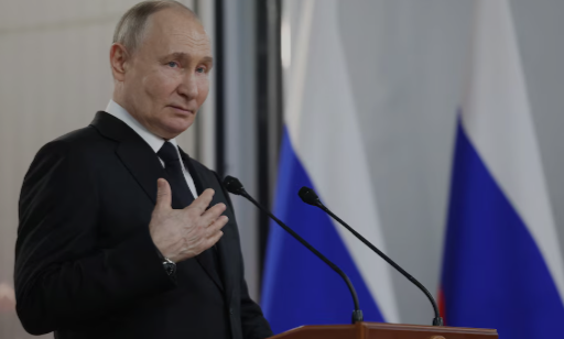 Vladimir Putin Mistakes That Could Lead to His Downfall Trump Russia negotiations