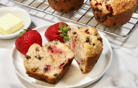 Strawberry Chocolate Chip Muffins