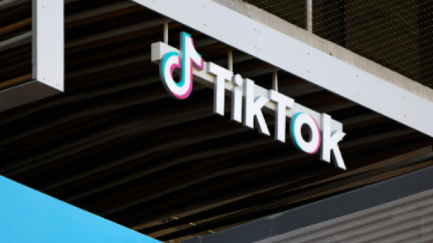 Trump TikTok Sale Extension