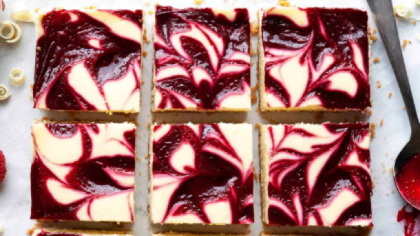 White Chocolate Raspberry Cheesecake Bars