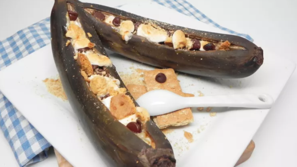 Air Fryer Banana Boats