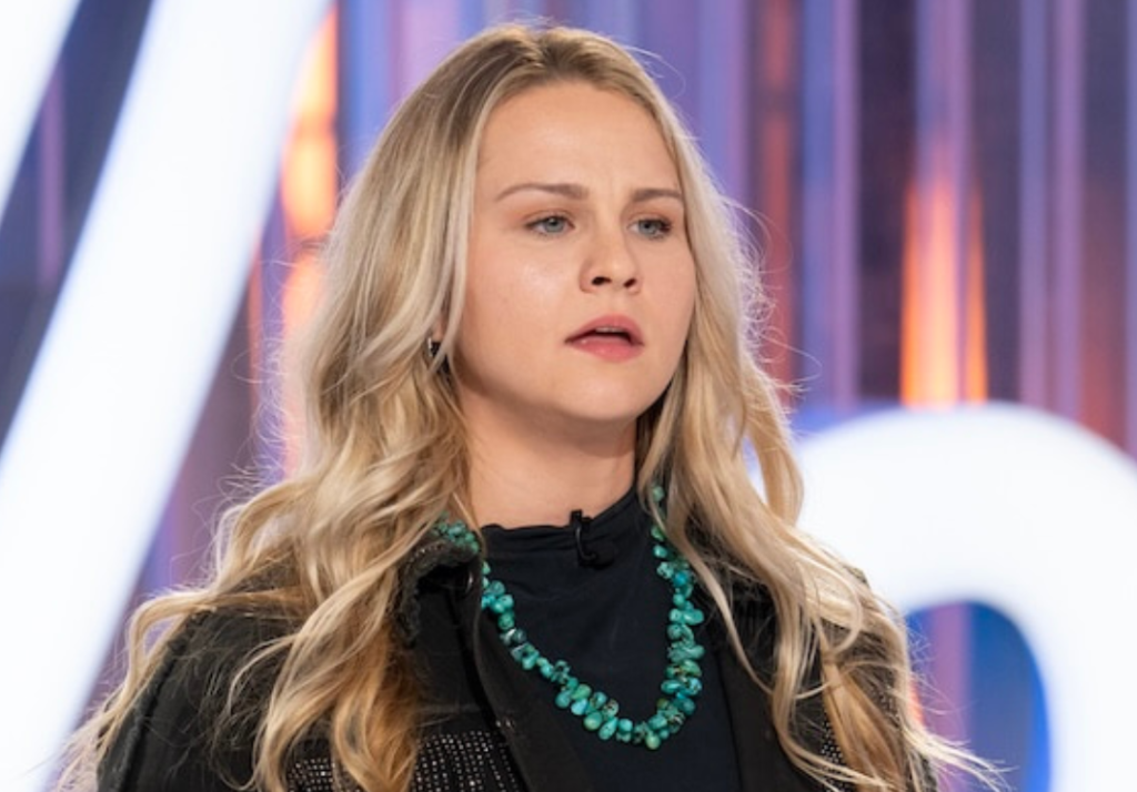 Breanna Nix Higher iTunes Chart After Idol Finale Breanna Nix Higher iTunes Chart