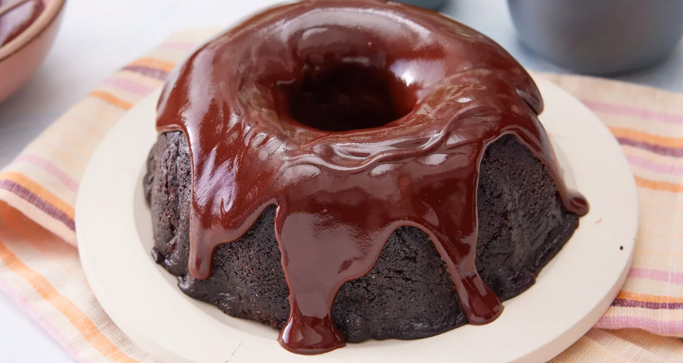 Chocolate Glaze Recipe: Smooth, Glossy & Easy To Make Chocolate Glaze Recipe