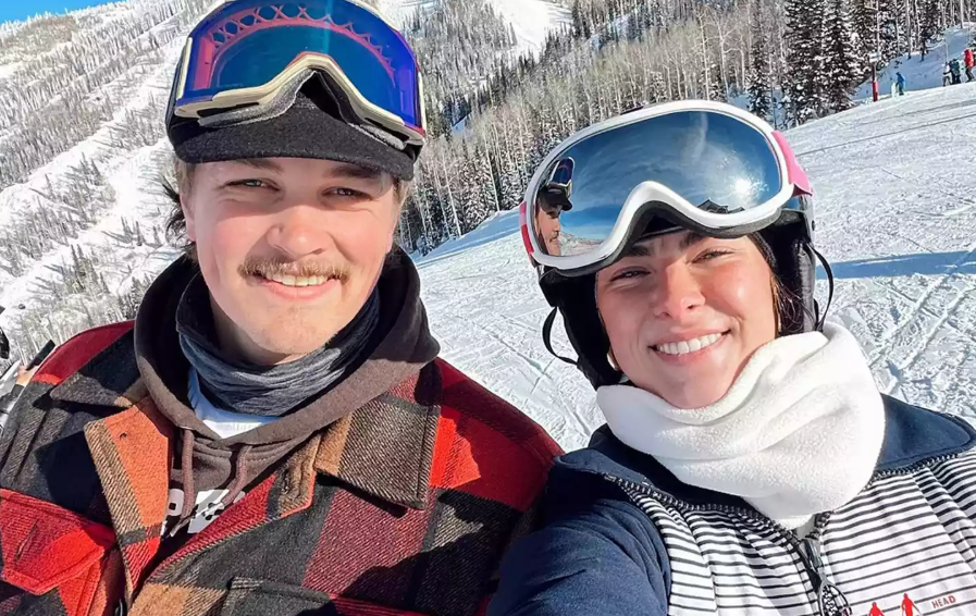 Zach Top And Amelia Taylor's Relationship Journey Zach Top