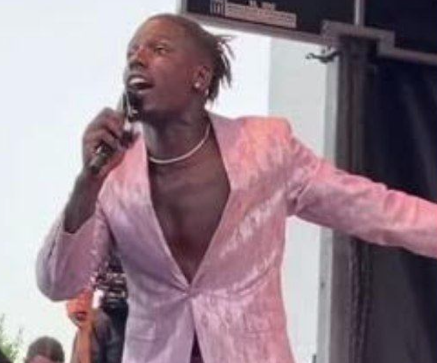 Jamal Roberts Tesla Offer Sparks Cultural Clash Jamal Roberts Tesla Offer